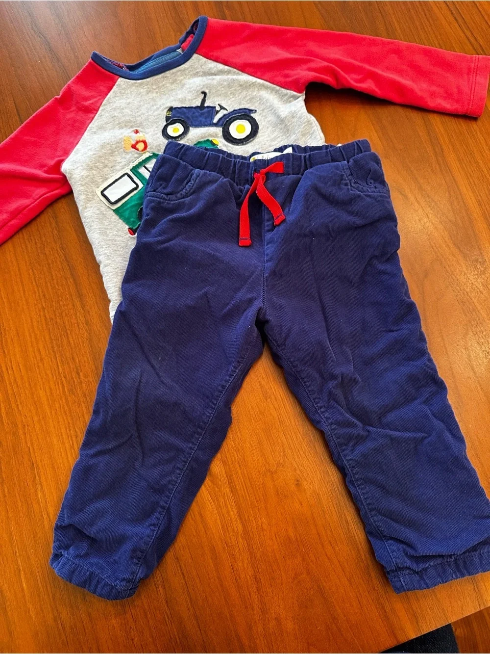 Baby Boden matching tractor appliqué set lift the flap shirt and corduroy pants